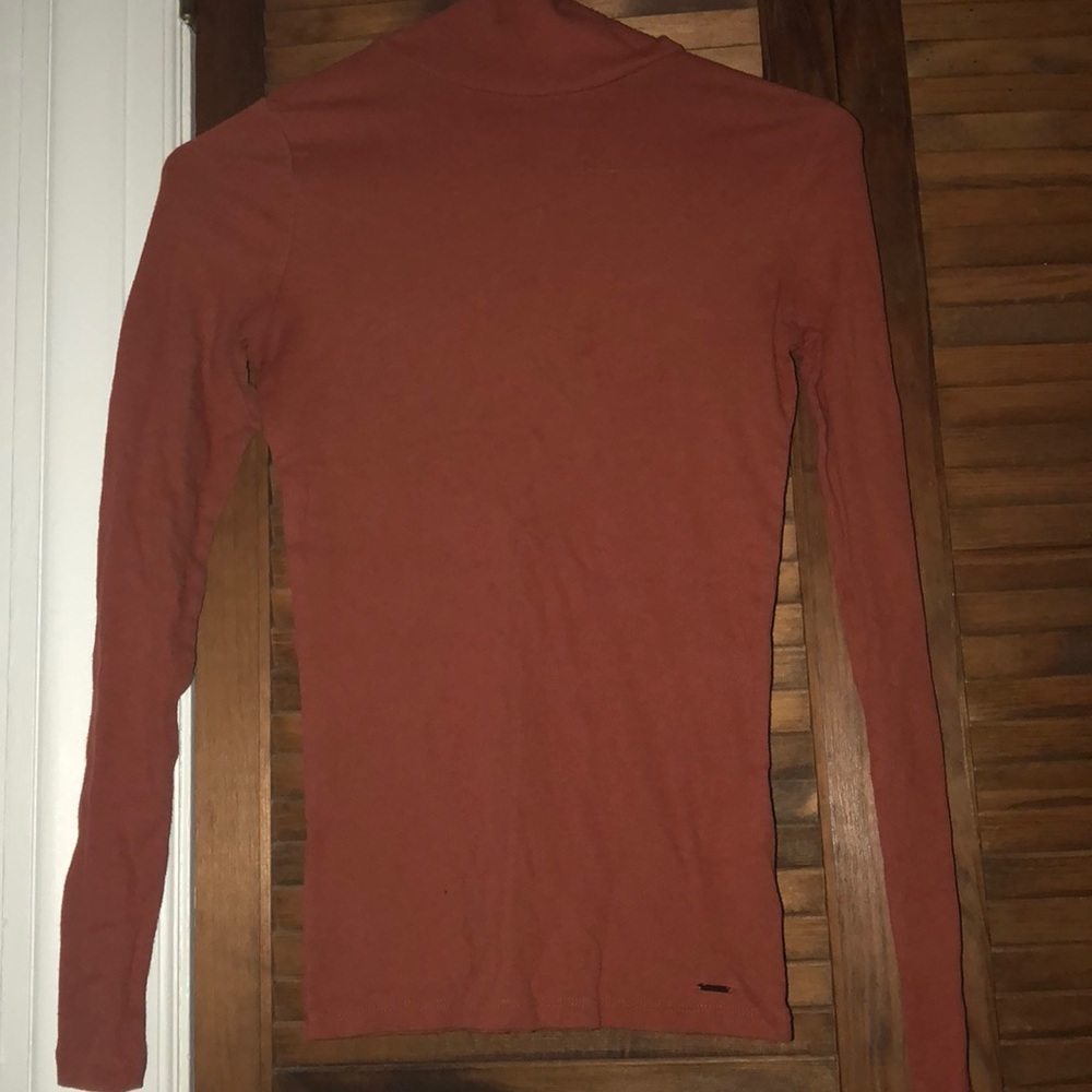 Hollister dark orange turtleneck